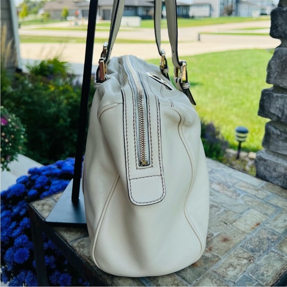 Gucci Britt Medium Ivory Calfskin Leather Boston Satchel Handbag - Picture 3 of 12